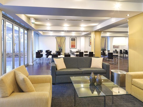The Parkmore Hotel - Accommodation in Bendigo 8