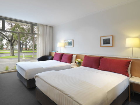The Parkmore Hotel - Accommodation in Bendigo 23