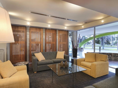 The Parkmore Hotel - Accommodation in Bendigo 21