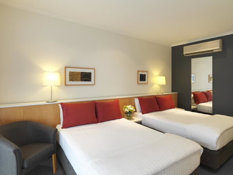 The Parkmore Hotel - Accommodation in Bendigo 12