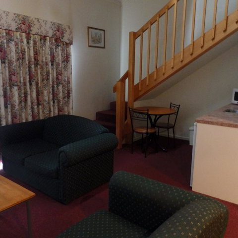 Bright Chalet - Accommodation in Bendigo 9