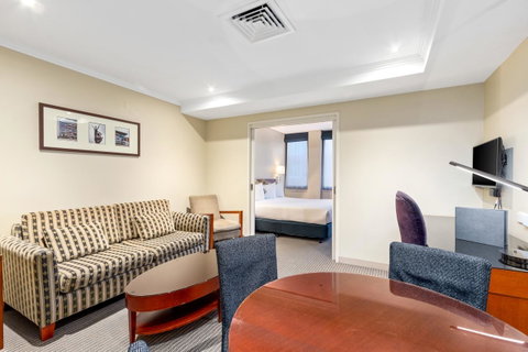 Batman\'s Hill On Collins - Accommodation in Bendigo 14