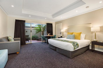 All Seasons Resort Hotel Bendigo with Accommodation in Bendigo