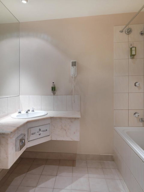 Bayview On The Park - Accommodation in Bendigo 2