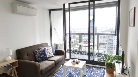 The Escape In Southern Cross Station - Accommodation in Bendigo 15