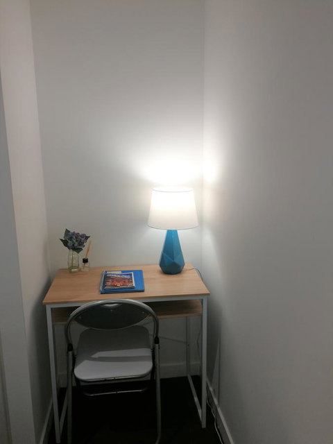 The Escape In Southern Cross Station - Accommodation in Bendigo 10