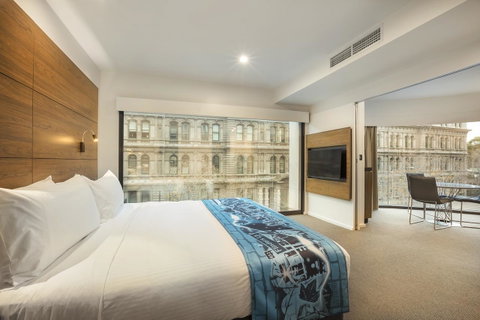 Hotel Indigo Melbourne On Flinders, An IHG Hotel - Accommodation in Bendigo 11