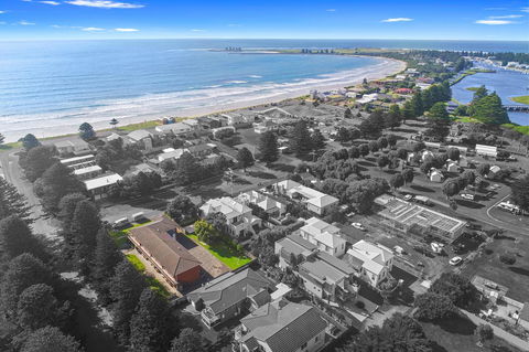 Eastern Beach Holiday Units - Accommodation in Bendigo 7