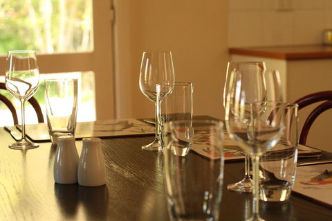 Merrimeet Cottages - Accommodation in Bendigo 9