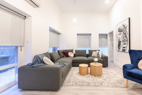 Unique 3 Bedroom Central CBD Townhouse - Accommodation in Bendigo 1