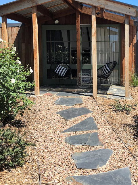 The Cosy Bungalow - Accommodation in Bendigo 11