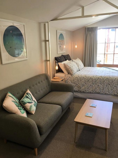 The Cosy Bungalow - Accommodation in Bendigo 0