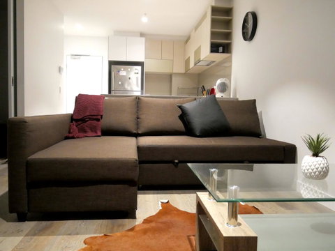 UrbanSuite The Wild Rosa Inn - Accommodation in Bendigo 29