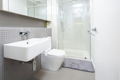 UrbanSuite The Wild Rosa Inn - Accommodation in Bendigo 13