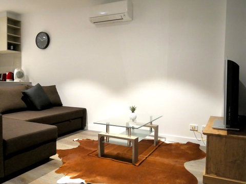 UrbanSuite The Wild Rosa Inn - Accommodation in Bendigo 28