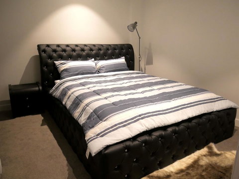 UrbanSuite The Wild Rosa Inn - Accommodation in Bendigo 24