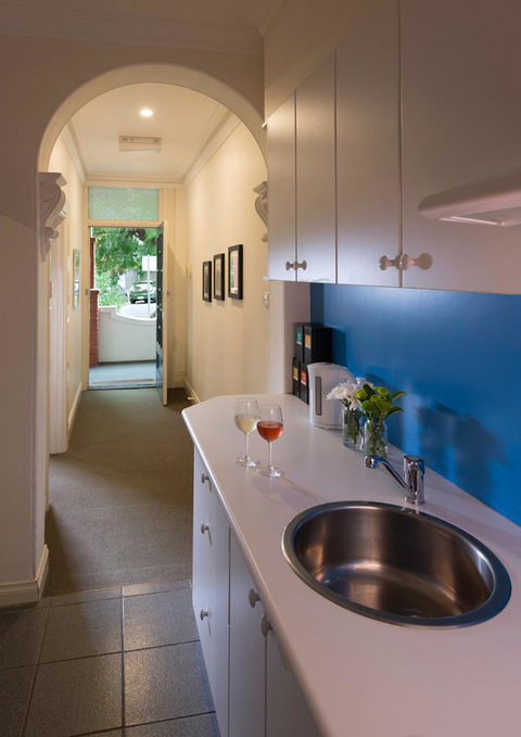 Athelstane House - Accommodation in Bendigo 12