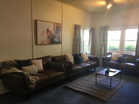 The Orchard House - Accommodation in Bendigo 21