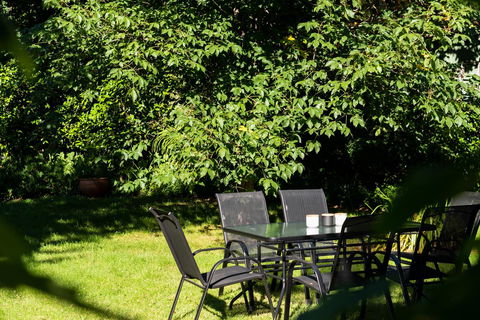 The Orchard House - Accommodation in Bendigo 1