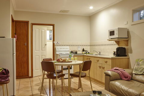Goldfield Holiday Units - Accommodation in Bendigo 7