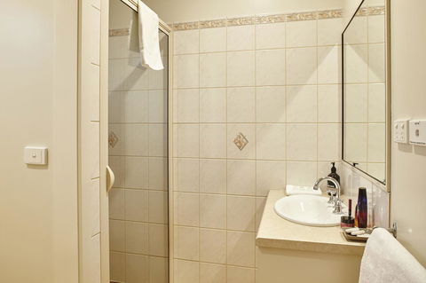 Goldfield Holiday Units - Accommodation in Bendigo 6