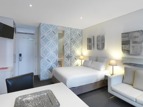 Oaks Melbourne On Collins Suites - Accommodation in Bendigo 9