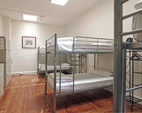 Hotel Claremont Guest House - Accommodation in Bendigo 23
