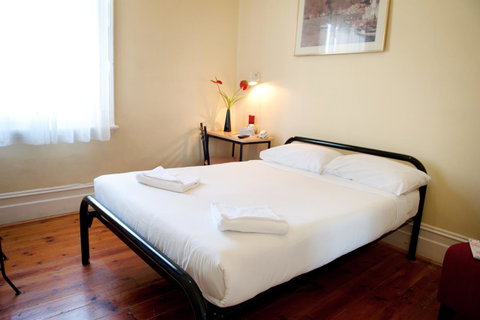 Hotel Claremont Guest House - Accommodation in Bendigo 33
