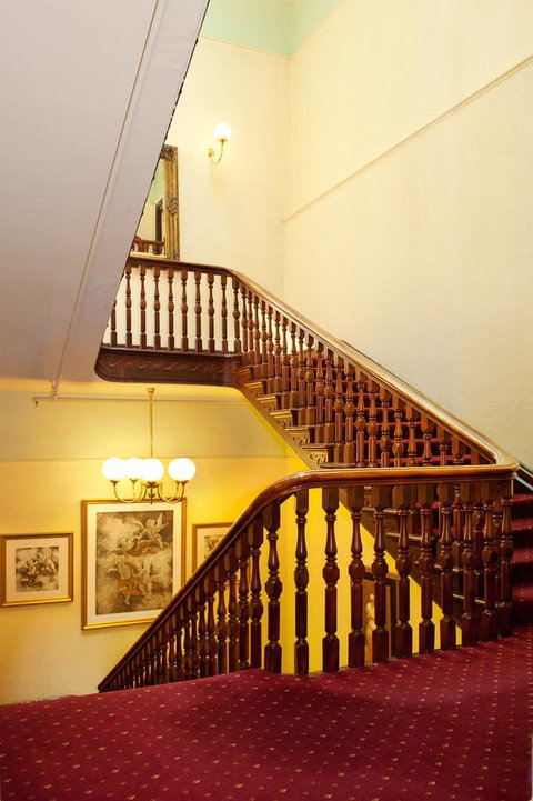Hotel Claremont Guest House - Accommodation in Bendigo 16