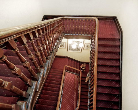 Hotel Claremont Guest House - Accommodation in Bendigo 21