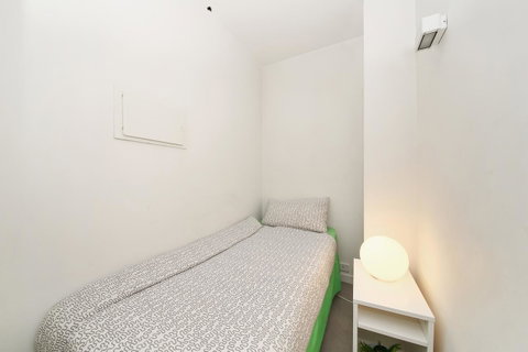 COZY 2BR Suites, FEDERATION SQUARE + FREE Parking - Accommodation in Bendigo 6
