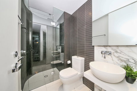 COZY 2BR Suites, FEDERATION SQUARE + FREE Parking - Accommodation in Bendigo 3