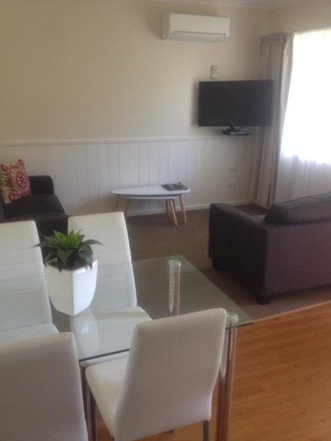 Viewhill Holiday Units - Accommodation in Bendigo 10