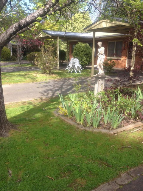 Viewhill Holiday Units - Accommodation in Bendigo 0