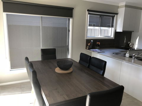 Luxury Abalina Cottages - Accommodation in Bendigo 21