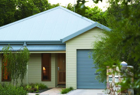 Luxury Abalina Cottages - Accommodation in Bendigo 2
