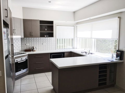 Luxury Abalina Cottages - Accommodation in Bendigo 5
