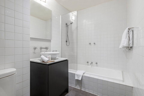BreakFree On Collins - Accommodation in Bendigo 4