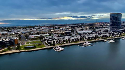 JC Waterfront Apartments On Collins - Accommodation in Bendigo 8