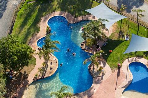 Tasman Holiday Parks - Merool On The Murray - Accommodation in Bendigo 1