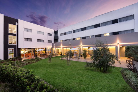 Atura Dandenong - Accommodation in Bendigo 21