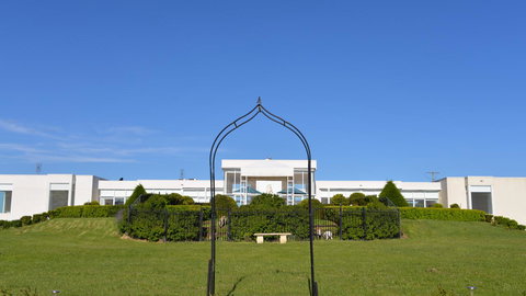 Tintagel - Accommodation in Bendigo 1