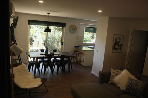 4 Autumn Grove - Accommodation in Bendigo 13