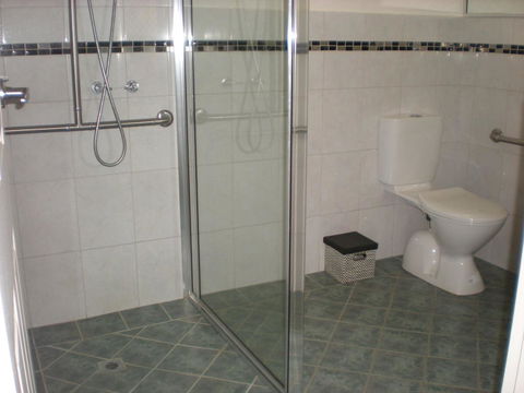 Willow Dene Holiday Apartments - Accommodation in Bendigo 21