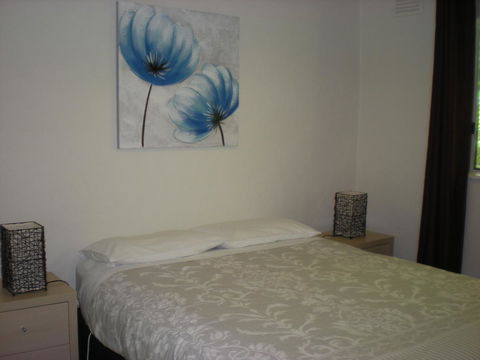 Willow Dene Holiday Apartments - Accommodation in Bendigo 14