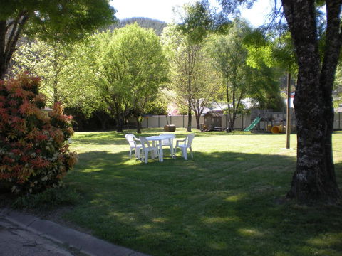 Willow Dene Holiday Apartments - Accommodation in Bendigo 26