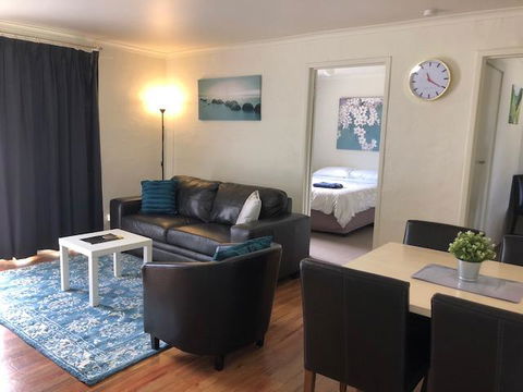 Willow Dene Holiday Apartments - Accommodation in Bendigo 0