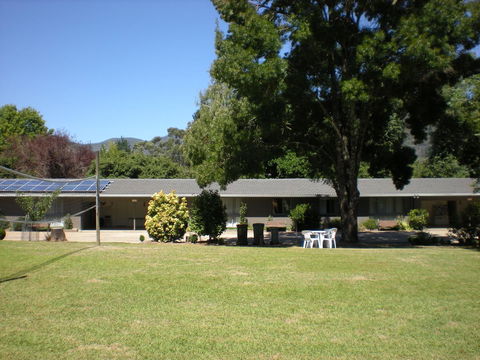 Willow Dene Holiday Apartments - Accommodation in Bendigo 17