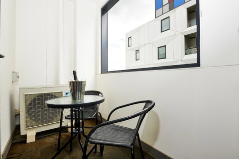 Melbourne Knox Central Apartment Hotel Official - Accommodation in Bendigo 29