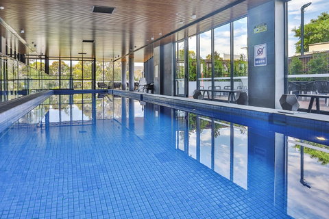 Melbourne Knox Central Apartment Hotel Official - Accommodation in Bendigo 2
